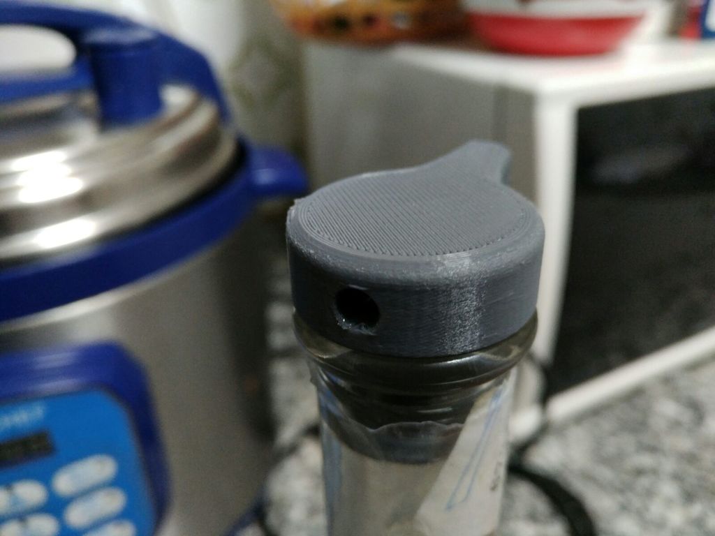Glass bottle oil dispenser