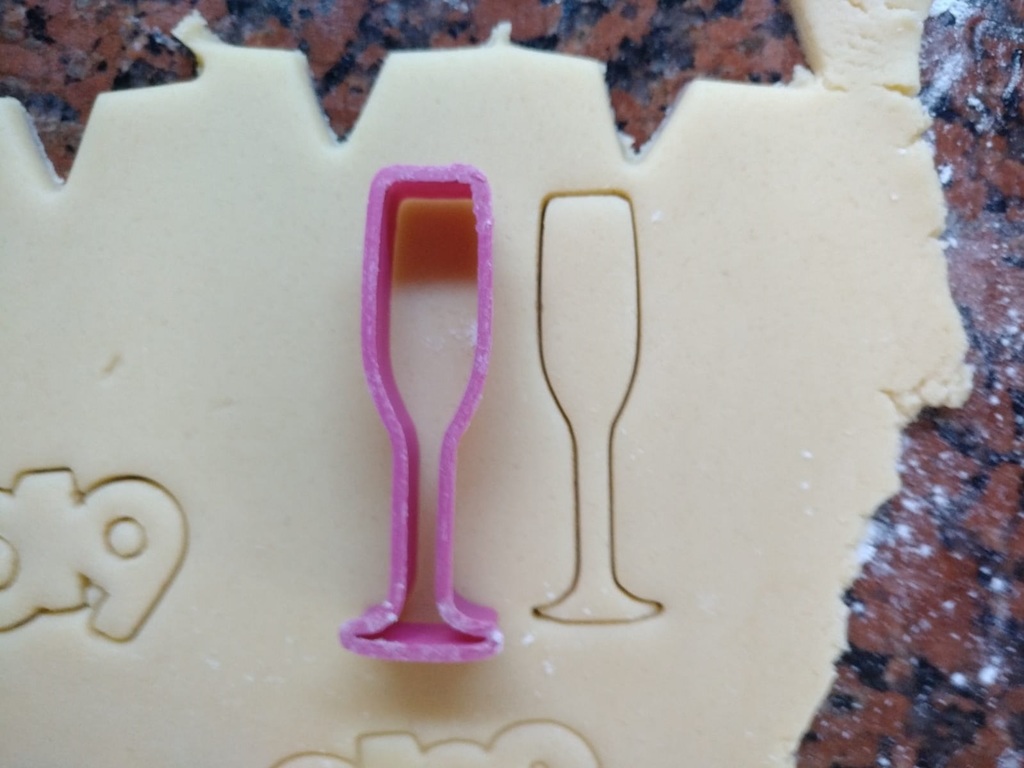 Champagne glass cookie cutter for new year
