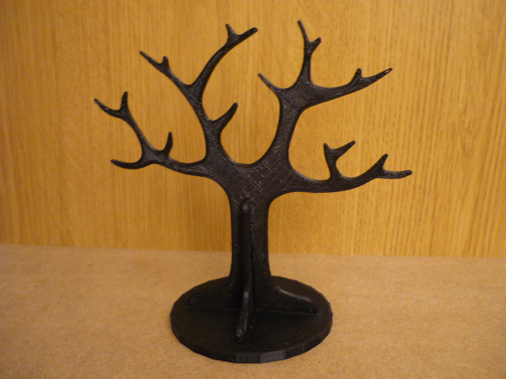 Tree rings holder with base