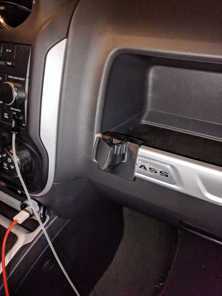 PopSocket Phone Mount for Jeep Compass/Patriot