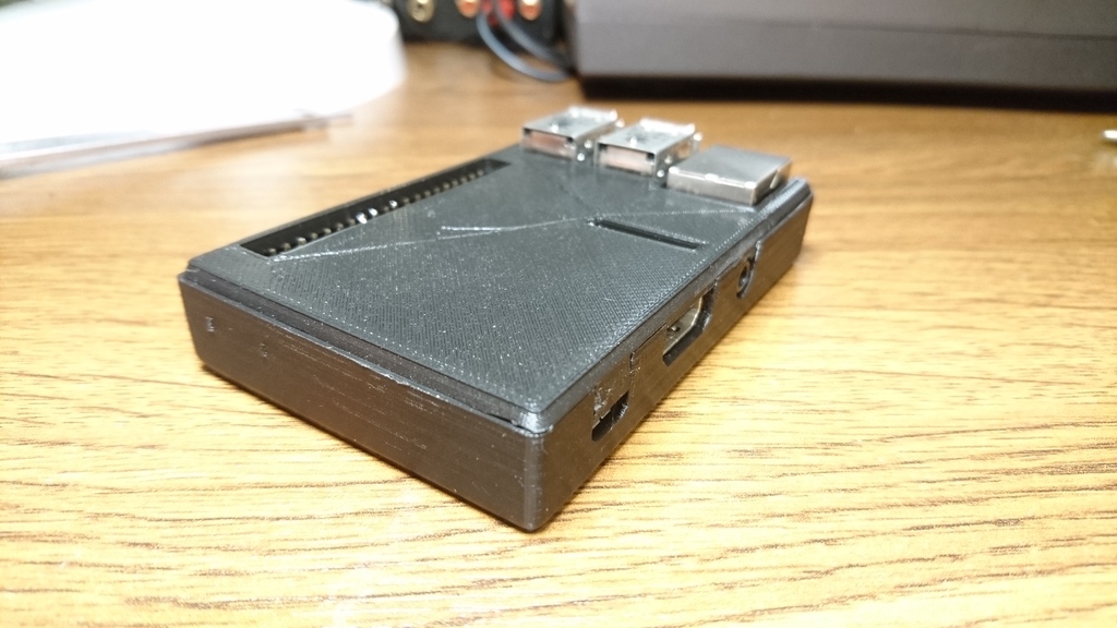 Raspberry Pi B+ case without SD card hole