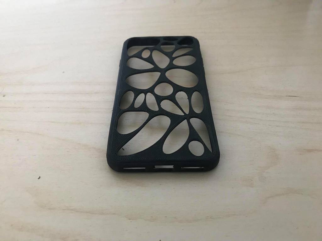 Flexible Voronoi iPhone 7/8 Case