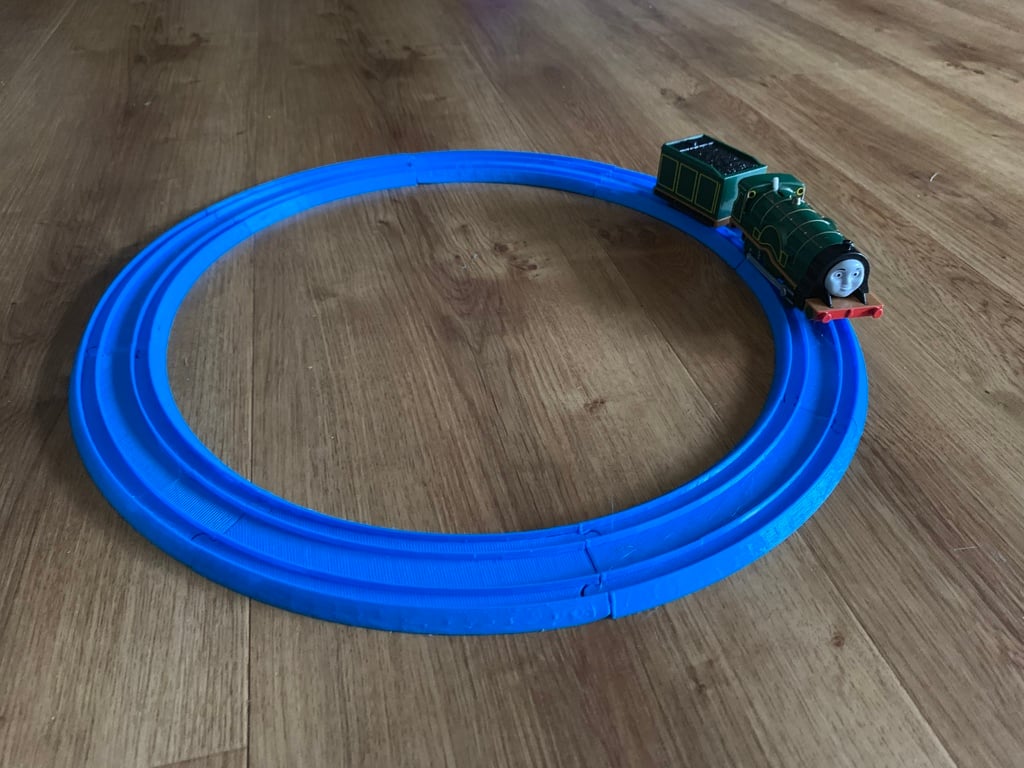 MakerHacker Track for TrackMaster Trains