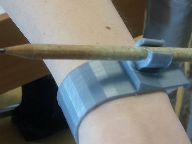 Occupational Therapyst student project : e-cig wrist holder / Projet étudiant en ergothérapie : bracelet porte e-cig