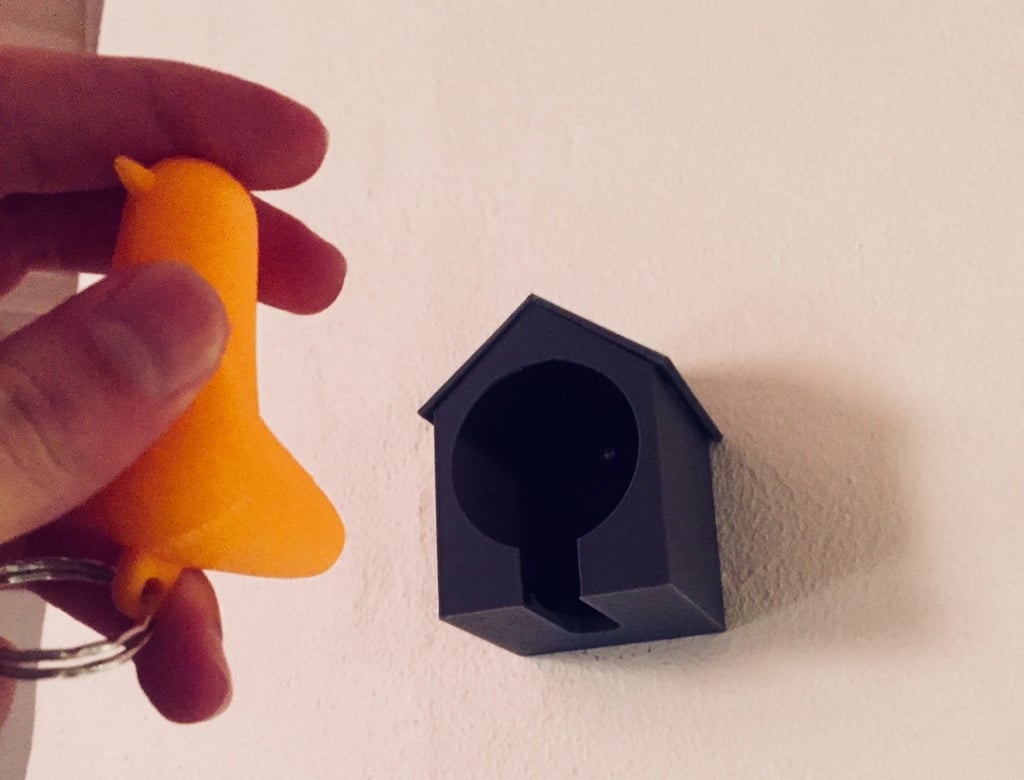 Simple Birdhouse Key Holder