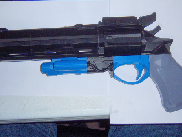 Sliced - Destiny Exotic Hand Cannon Hawkmoon 1:1 Scale