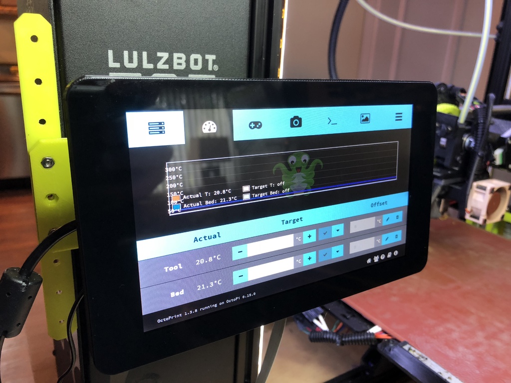 Raspberry Pi 7 inch touchscreen Lulzbot Taz 6 Mount