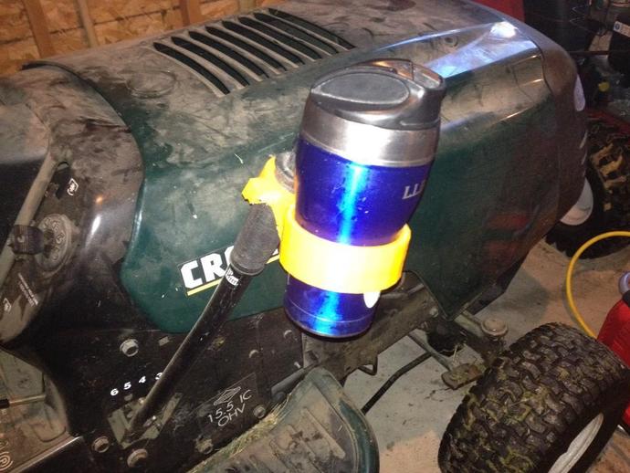 Lawn tractor cupholder Mark II