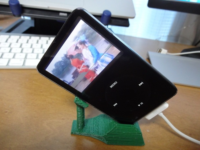 Unpractical iPod stand