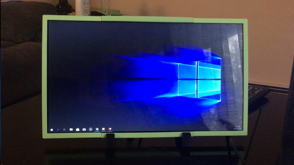 Make a Monitor with Old Laptop