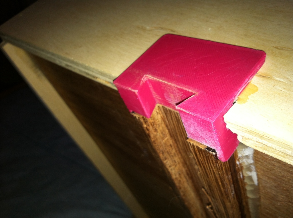 Drawer runner