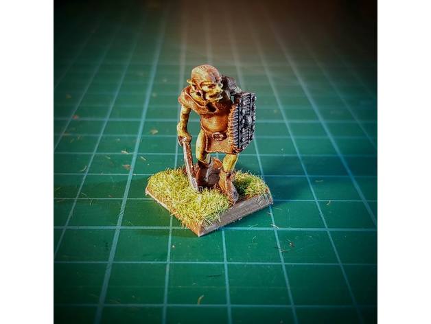 Image of Goblin 2 with sabre 28mm (NO SUPPORTS)