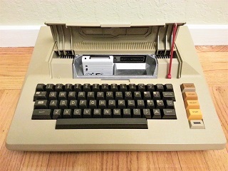 Cartridge Lid Strut, Atari 400 & 800