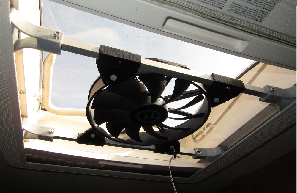Roof window fan (camper van)