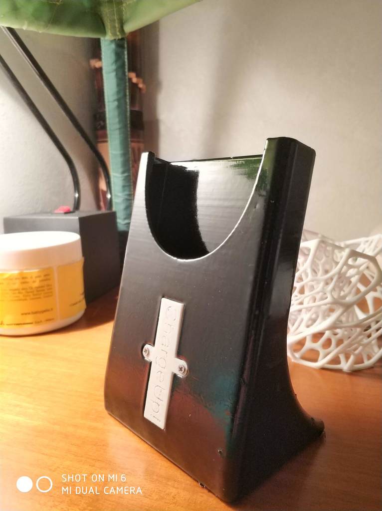 Xiaomi MI6 and other phone dock charger with magnet