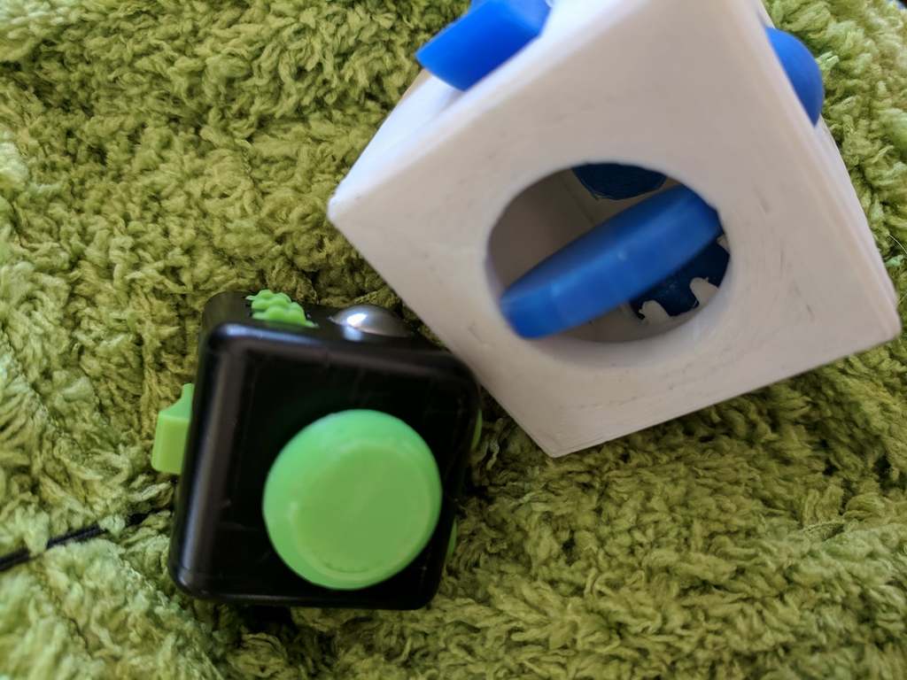 Oversized Fidget Widget Cube
