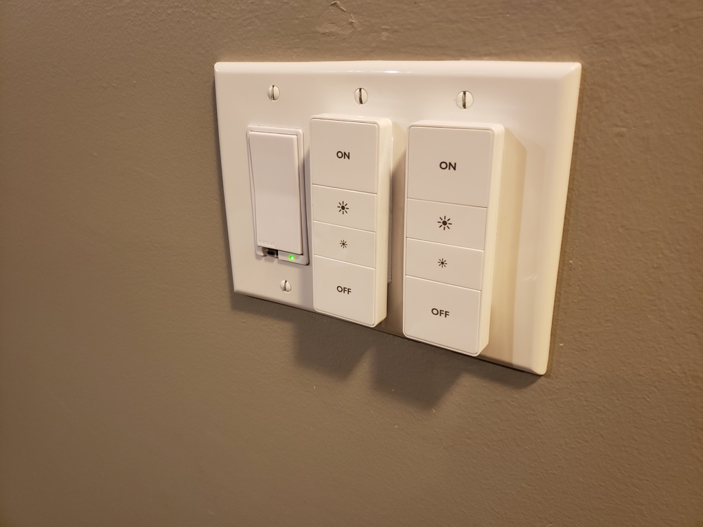 Decora Blank for Philips Hue Remote