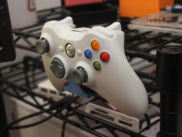 Xbox 360 Controller hanger for wire racks