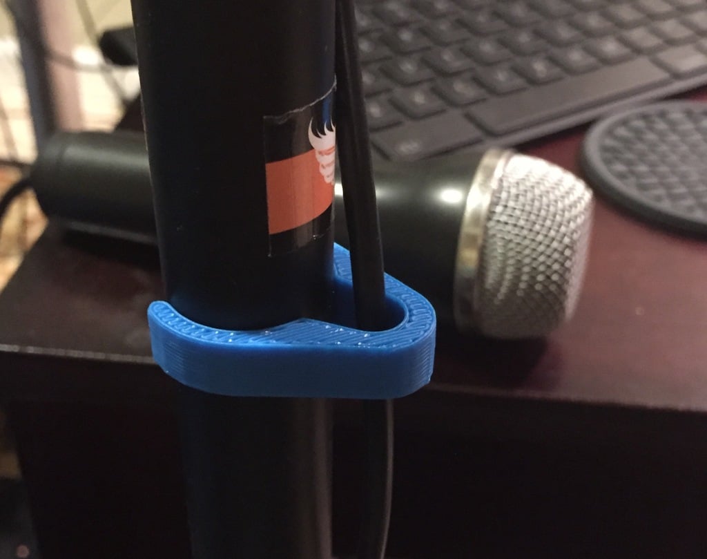 Customizable Mic Stand Cord Clip
