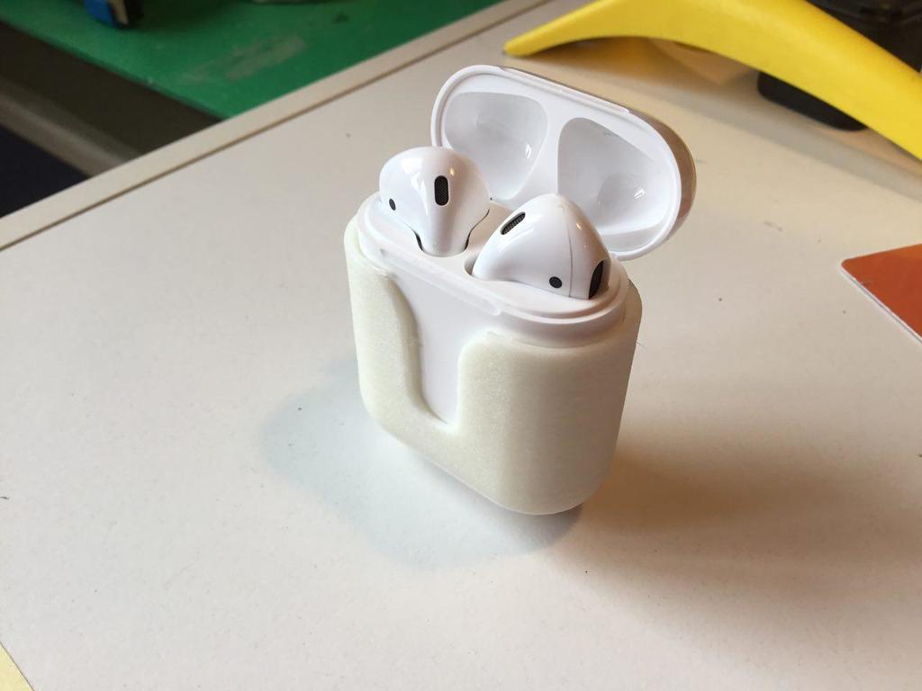 Apple AirPods case