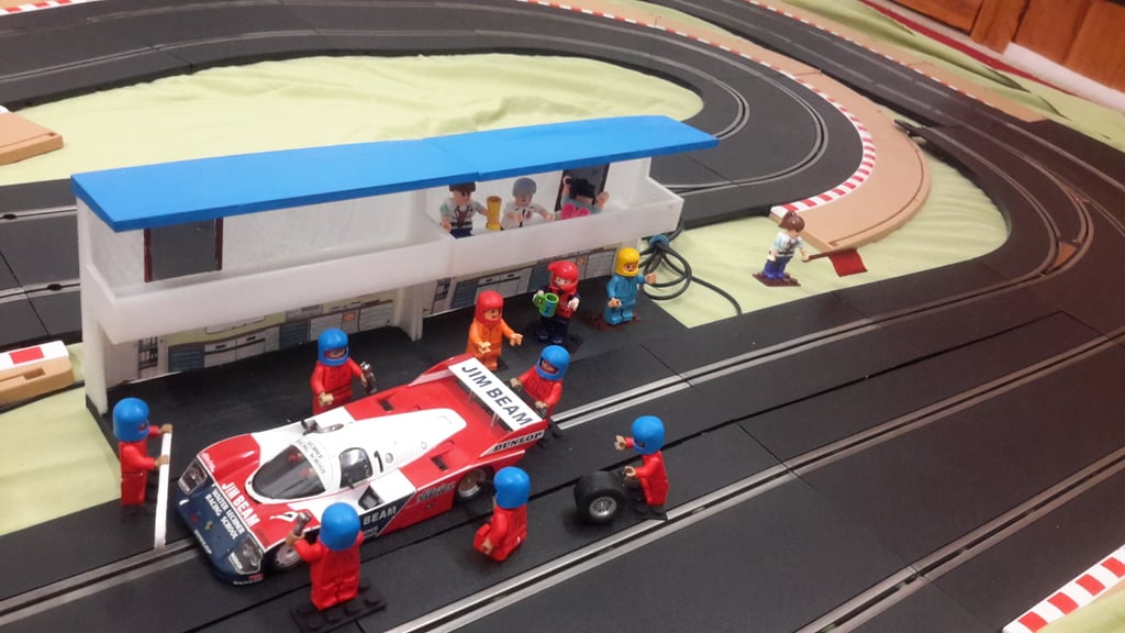 Lego Slot Car Pits  Facsade