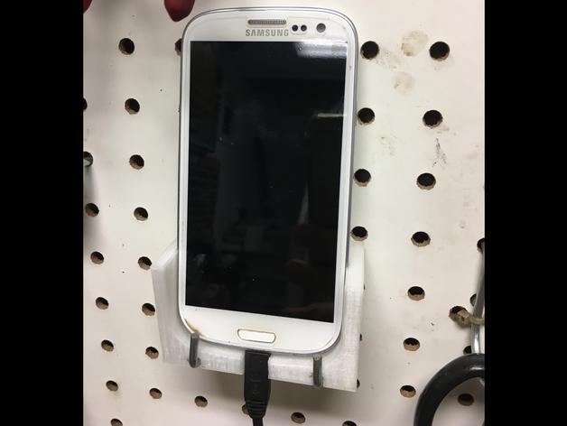 Samsung Galaxy S3 dock for pegboard