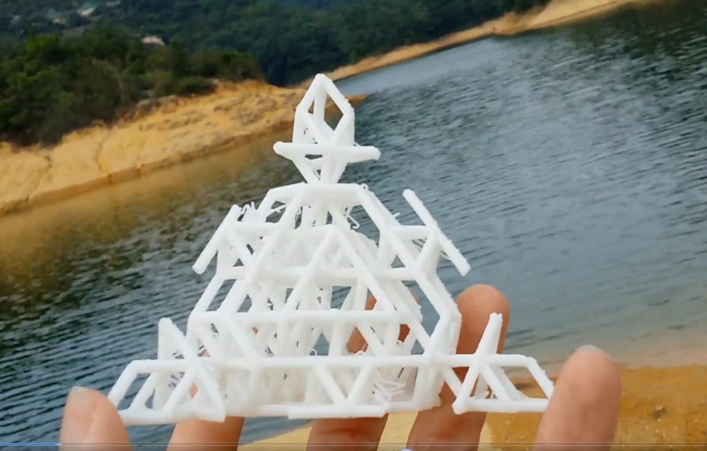 Tetrahedral Cystalline Network