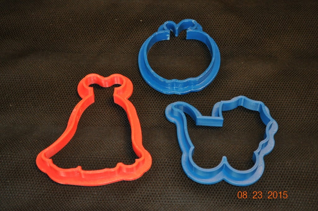 cookie cutters - snow white, poison apple, baby carriage
