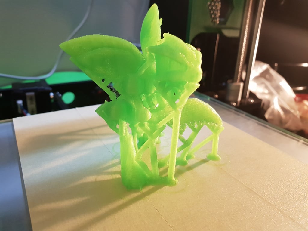 Scyther With Tree Supports