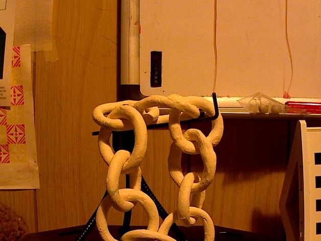 another ceramic chain experiment with tripod