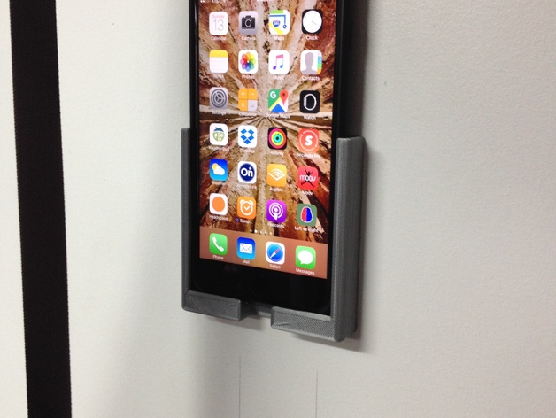 iPhone 7 Plus Wall Mount