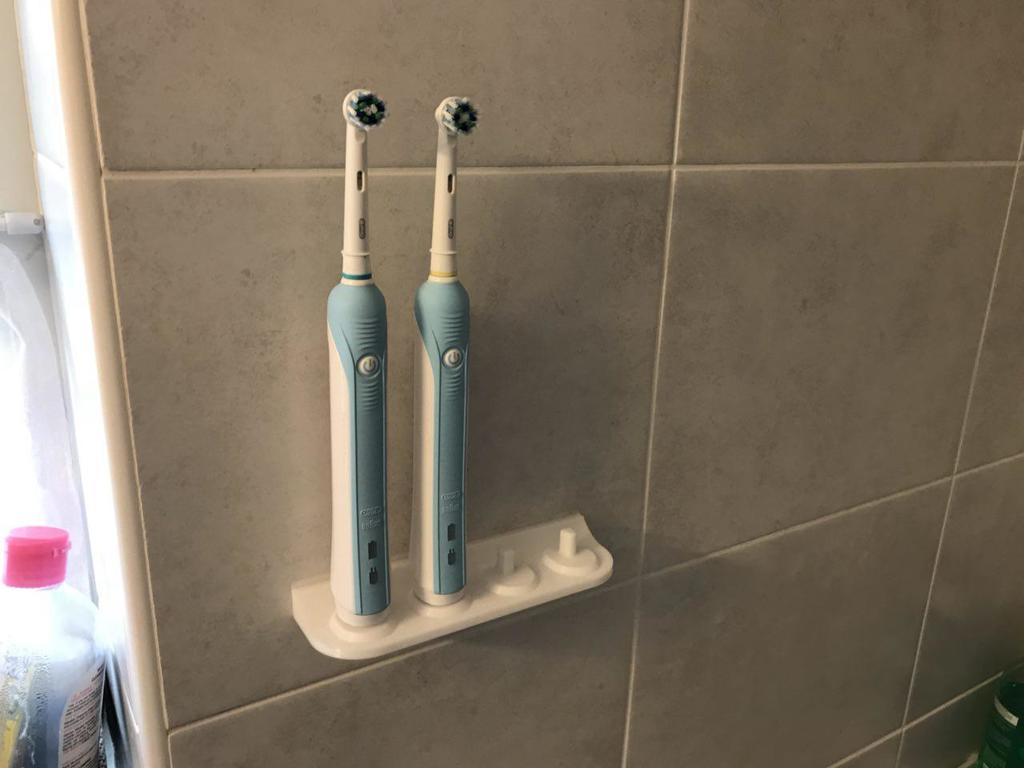 Home DIY - Oral-B Shelf for 4 toothbrush
