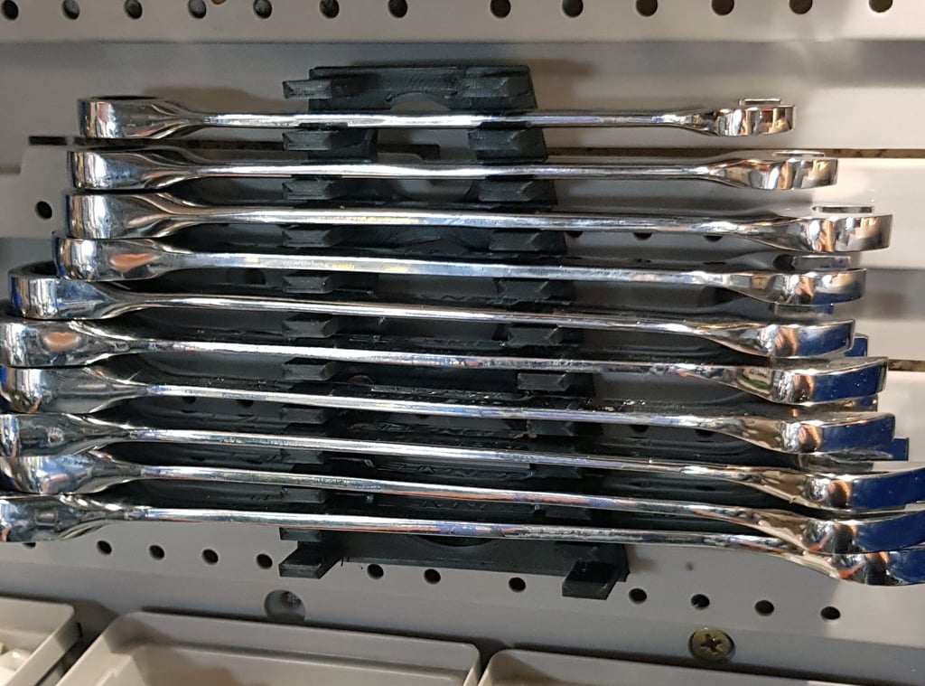 Compact Spanner Rack