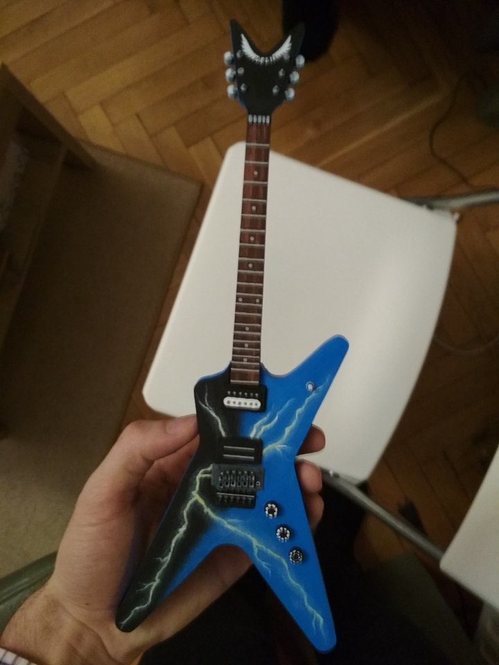 Dime From Hell mini Guitar model