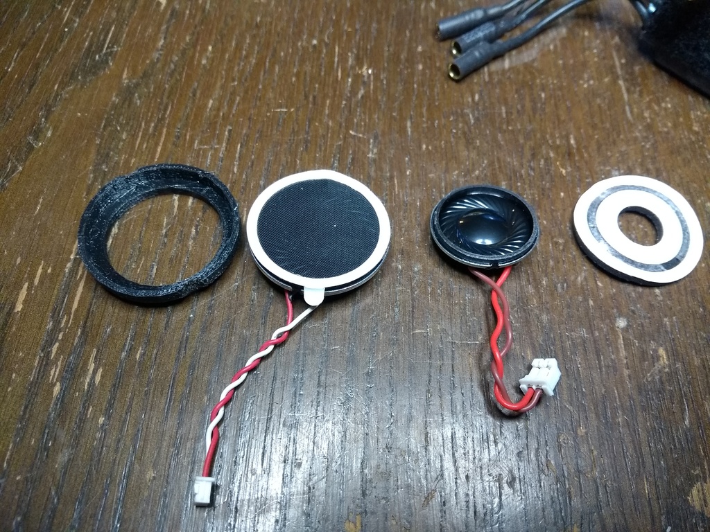Qx7 speaker upgrade adaptor