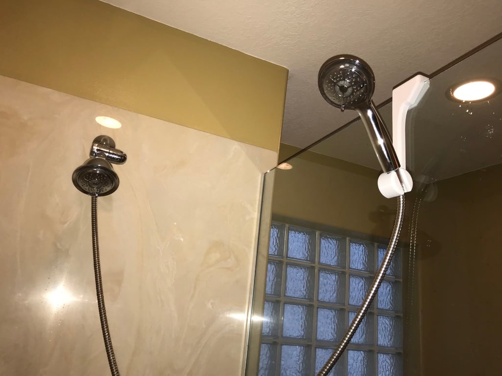 Secondary shower head holder