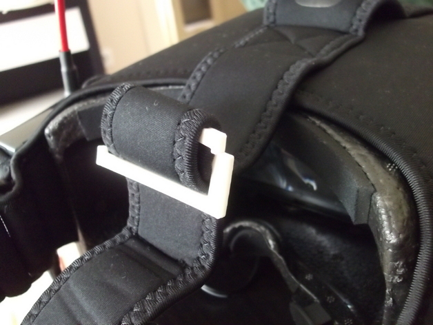 Quanum V2 fpv goggle top strap adjustment clip