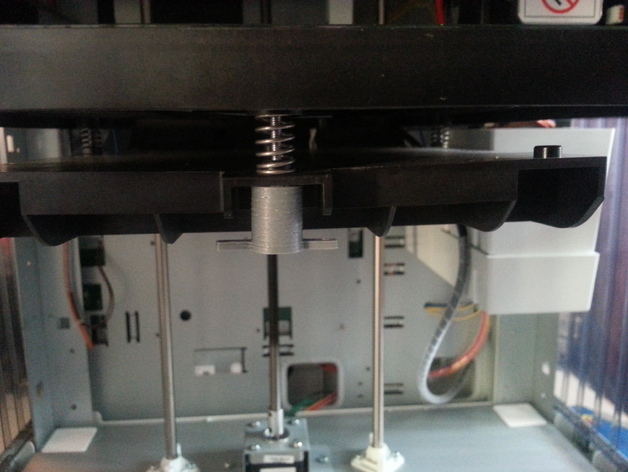 Bed level adjuster for Da Vinci printers (possibly other makes)