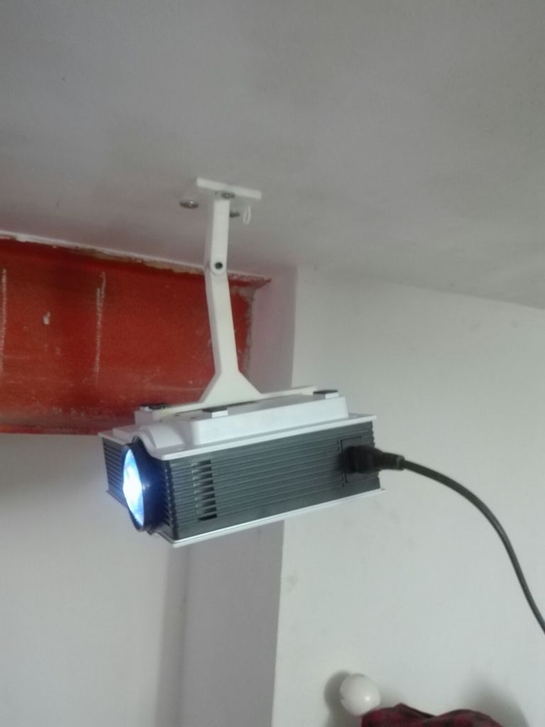 Support projector Unic uc40